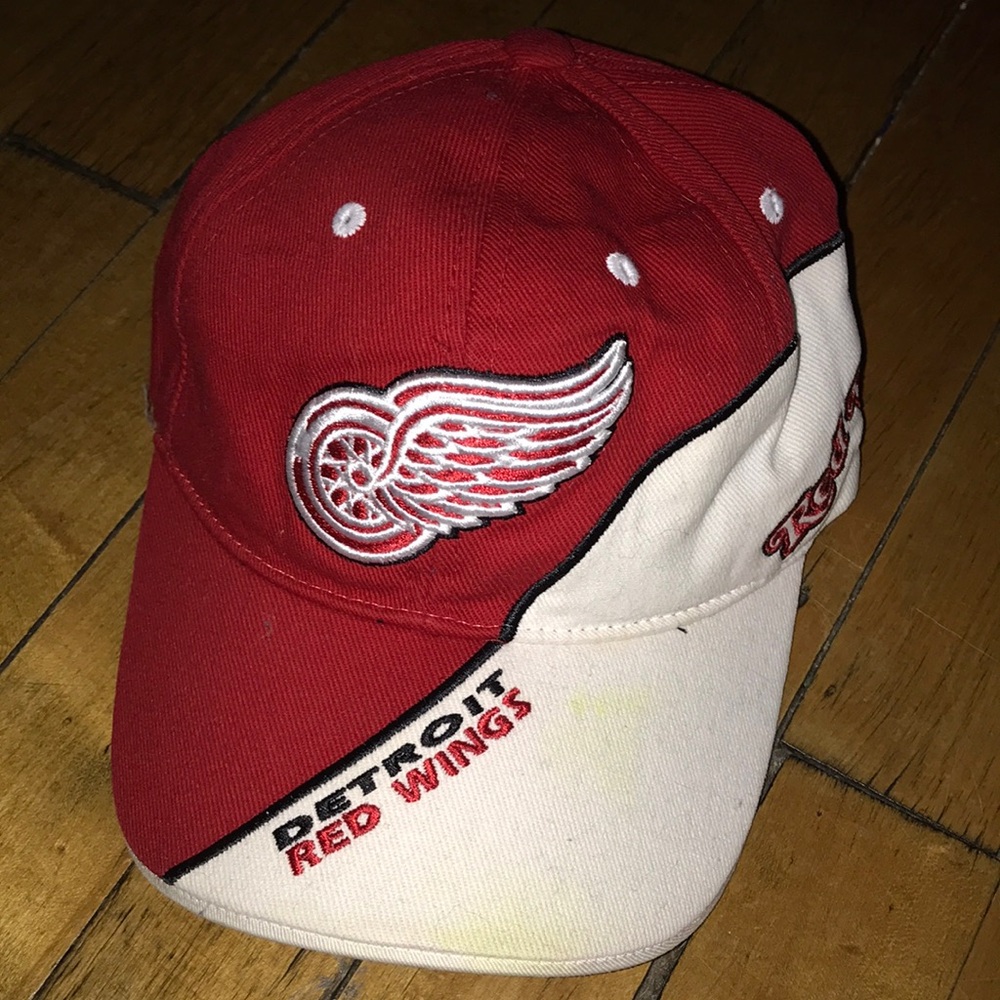 Detroit Red Wings Red & White Baseball Cap‎